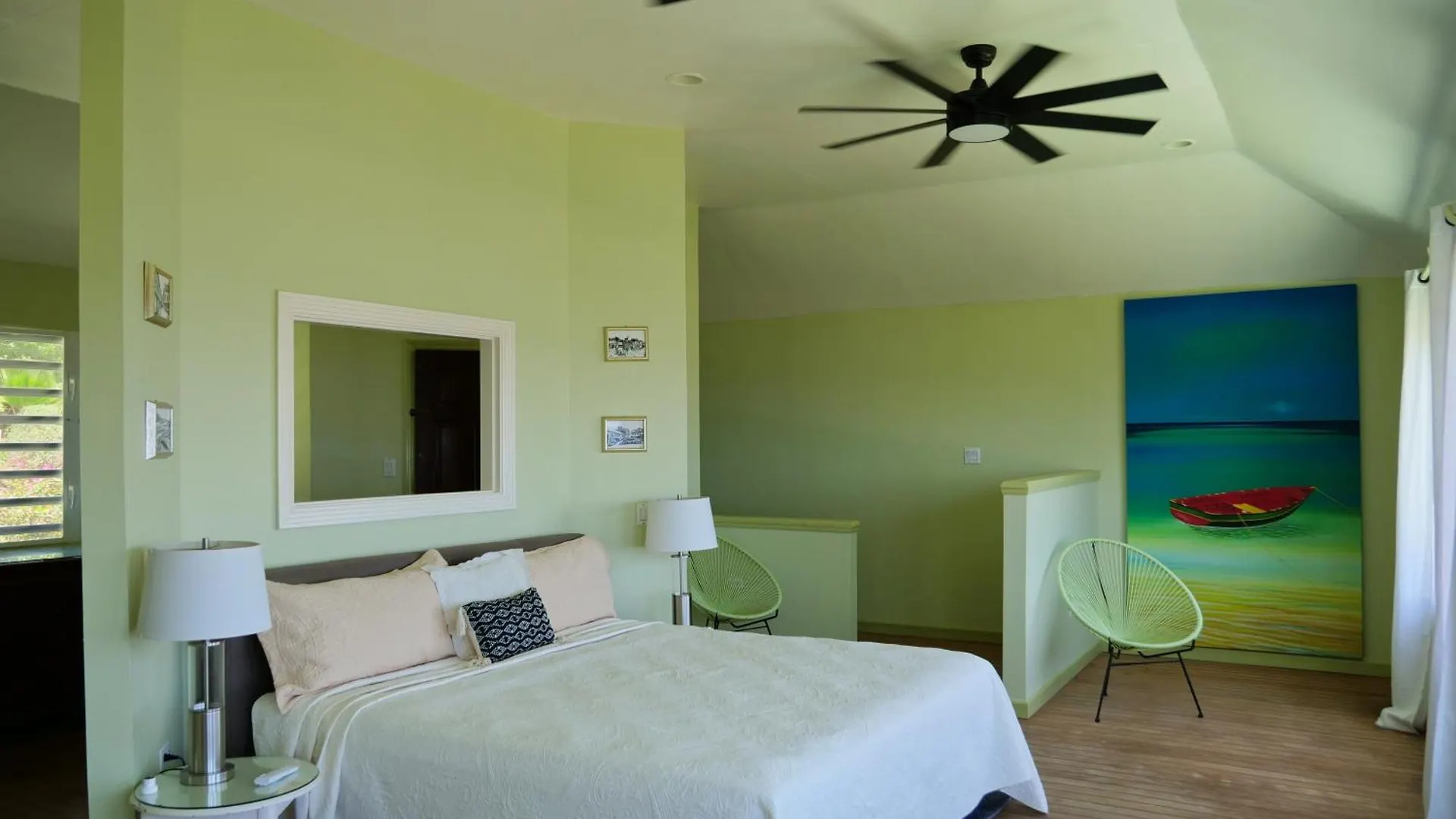 Villa Luminara- Lux Pool, Garden, Retreat & Beach Oyster Pond